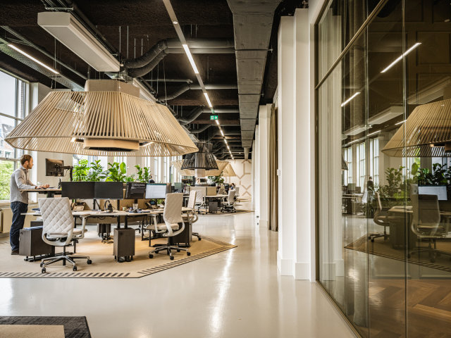 Referenzbild  image Olyx Amsterdam Niederlande
