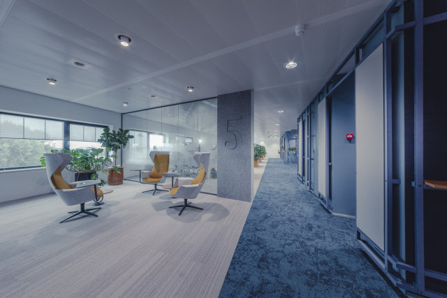 Referenzbild_Development Bank Den Haag_woo75